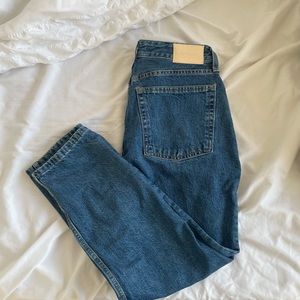 Everlane 90s Curvy Cheeky Jeans